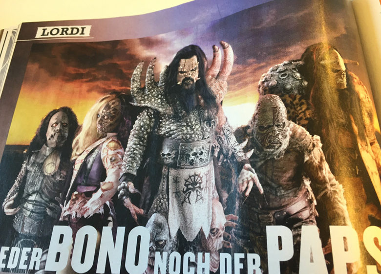 metal-hammer-10-16-11