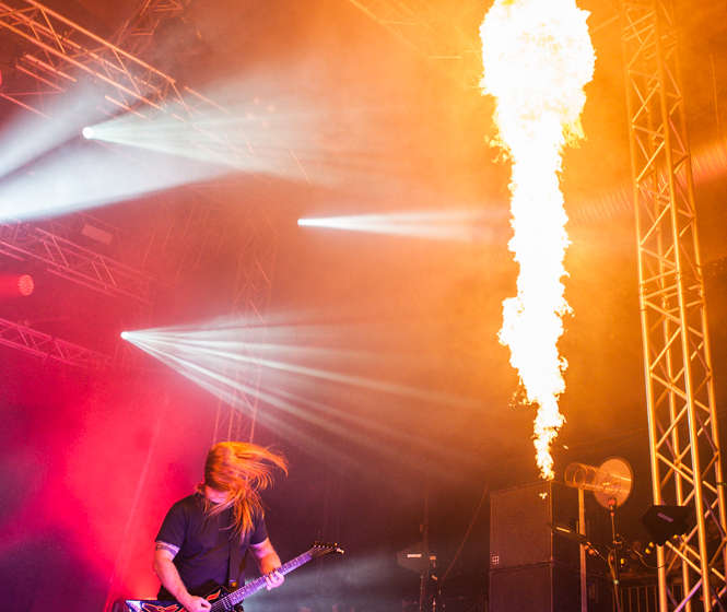 Amon Amarth + Grand Magus + Testament @ Turbinenhalle, Oberhause,