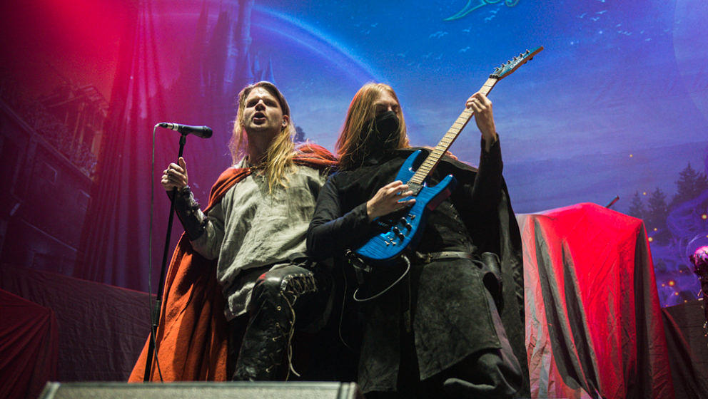 Twilight Force @ Koenig Pilsener Arena, Januar 2017