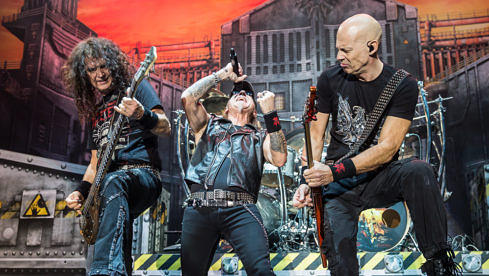 Accept @ Brose Arena Bamberg, 4.2.2017