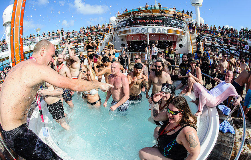 70000-tons-of-metal-2017-24