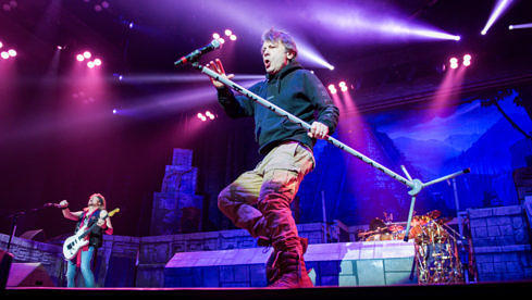 Im Pit bei: Iron Maiden in Oberhausen am 24.04.17