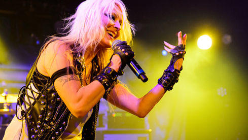 Doro im Hallenbad Wolfsburg am 02. Mai 2015