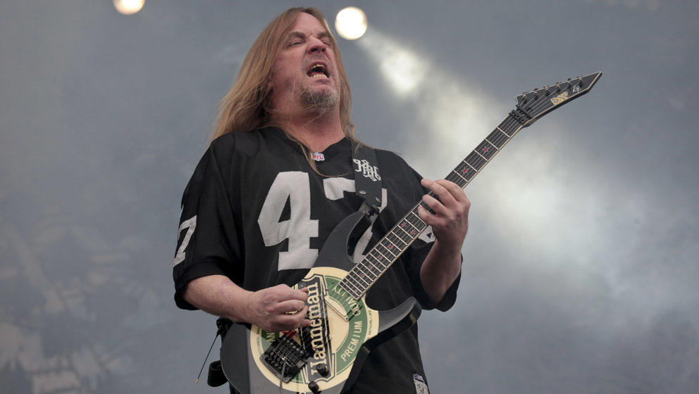 KNEBWORTH, UNITED KINGDOM - AUGUST 01: Jeff Hanneman of Slayer performs on stage on day 3 of Sonisphere Festival on August 1,