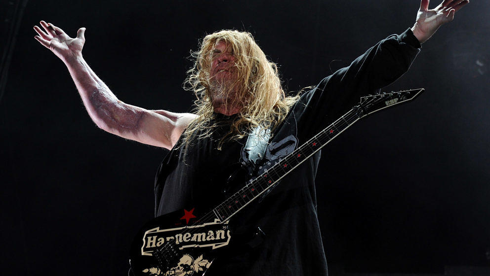 INDIO, CA - APRIL 23:  Musician Jeff Hanneman of Slayer performs onstage during The Big 4 held at the Empire Polo Club on Apr