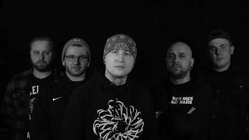 fight-against-monuments