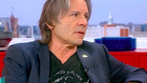 Bruce Dickinson hier beim Sat.1 Frühstücksfernsehen