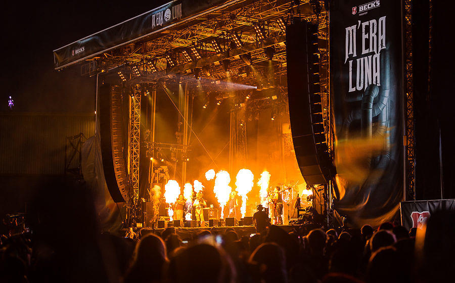 In Extremos Pyroshow beim M'era Luna 2018.