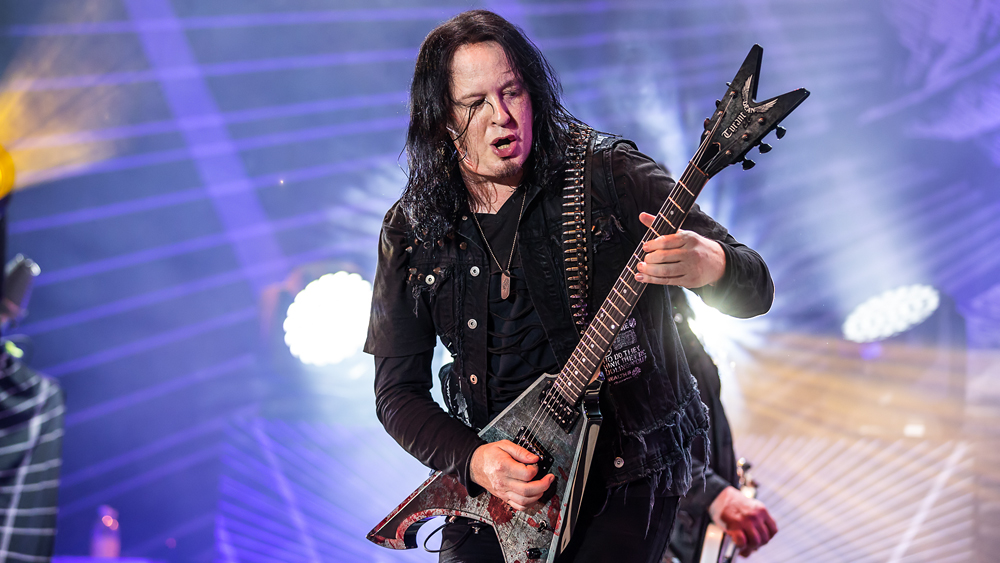 Arch-Enemy-Michael-Amott-trauert-um-Vater