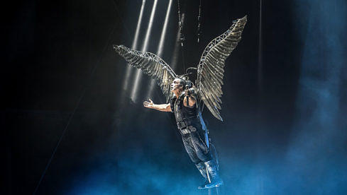 Till Lindemann bei einem Live-Auftritt von Rammstein im Jahr 2016