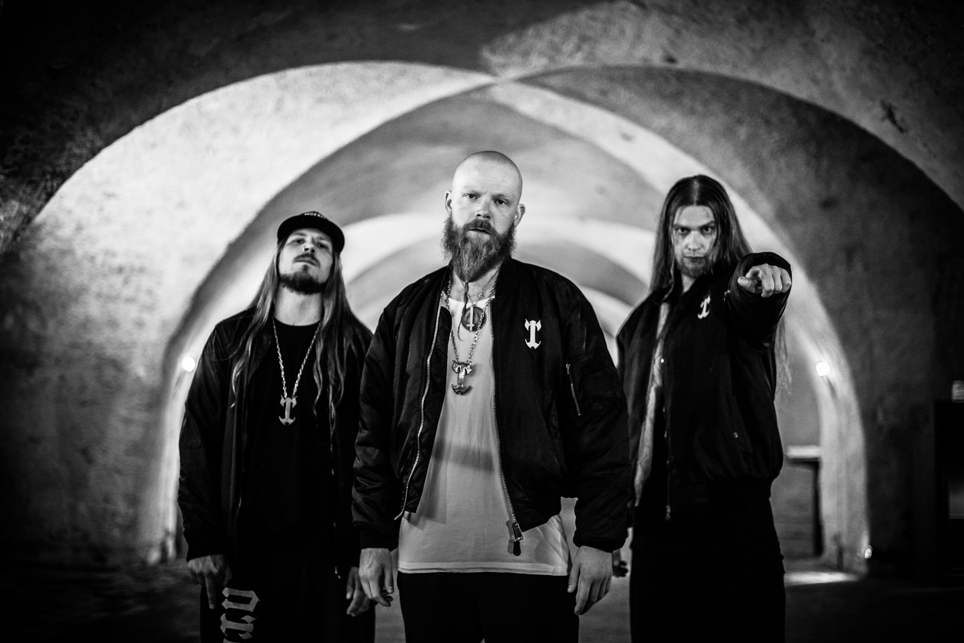 Arroganz Exklusive Videopremiere zu ‘Erzketzer’