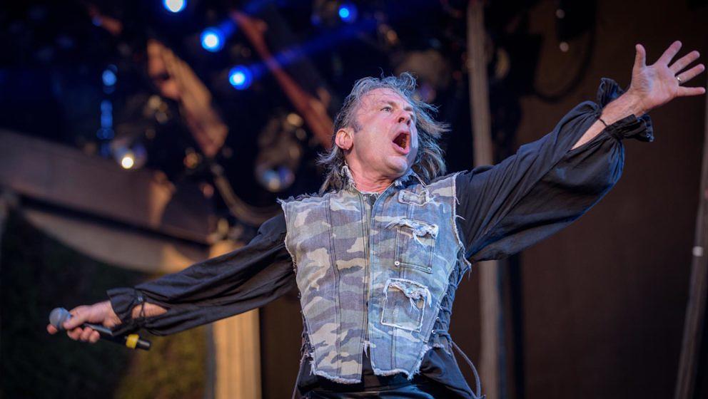 02-iron-maiden-freiburg-june18-adriansailer-31