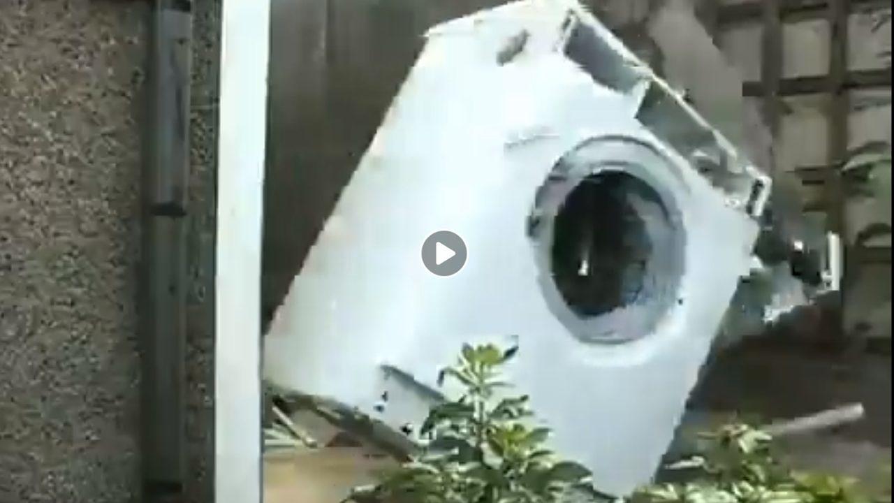 Eine Waschmaschine zerlegt sich selbst - zu Death Metal von Deicide