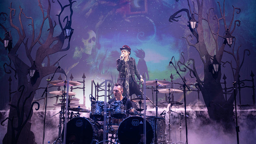 Hamburg, Mehr!Theater Moonglow World Tour