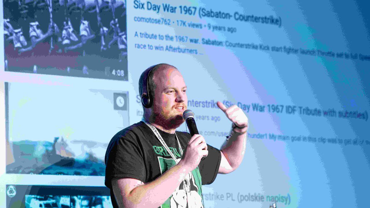 Eden Kupermintz bei seinem re:publica-Vortrag "Metal Music's Vision of the Anthropoeene"