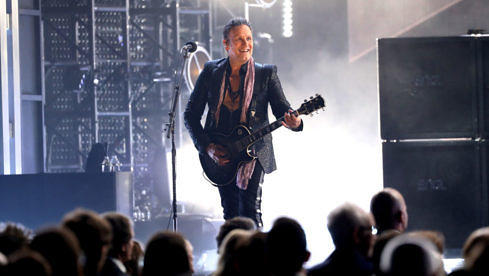 New York, 2019: Vivian Campbell von Def Leppard  bei der Rock & Roll Hall of Fame-Einführungs-Show