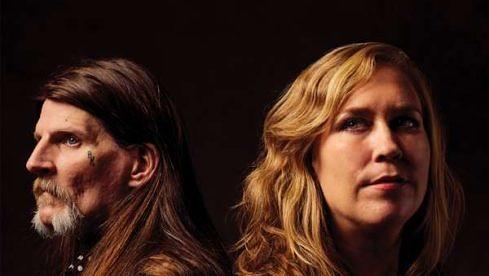 Earth FULL OPON HER BURNING LIPS