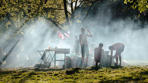 Mit unseren Hacks wird Grillen auf Festivals zum Kinderspiel