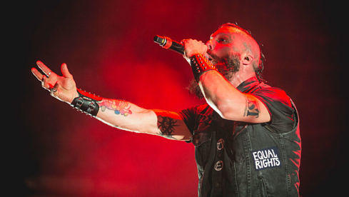 Gründungsmitglied Jesse Leach ist seit 2012 wieder am Mikrofon.