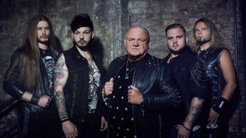 Udo Dirkschneider mit seinen U.D.O.-Kollegen