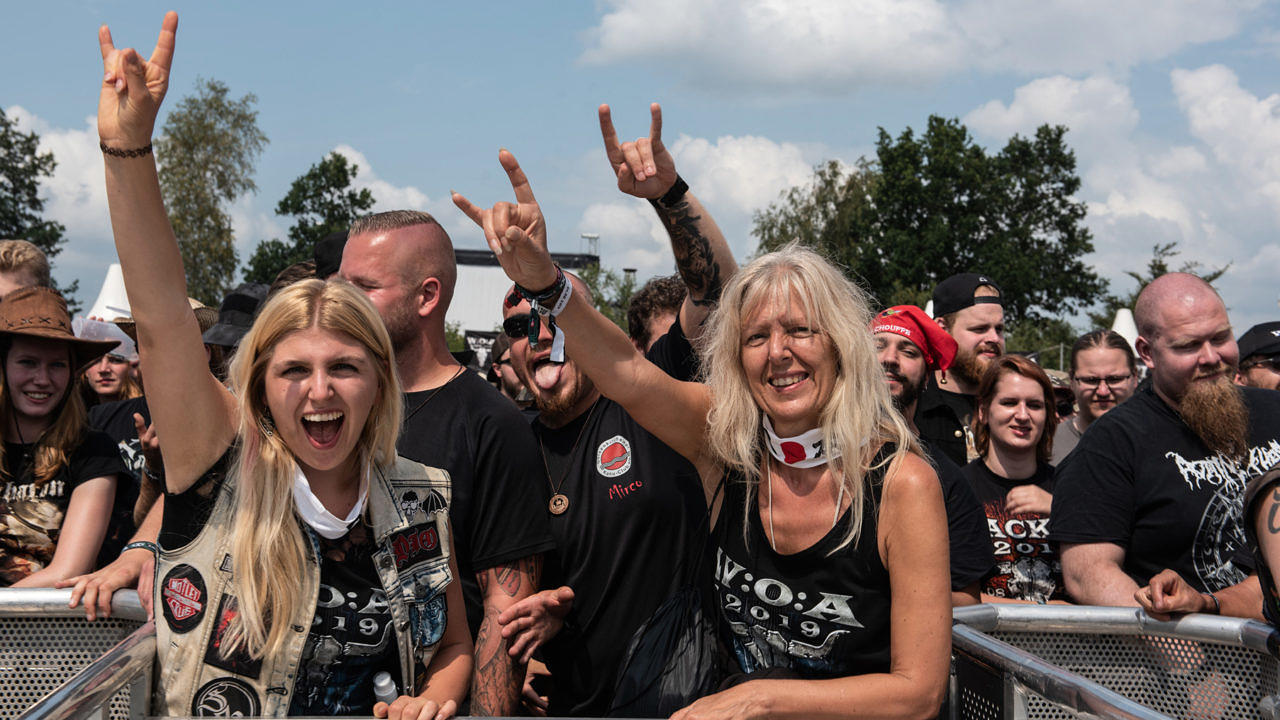 Fans beim Wacken Open Air 2019