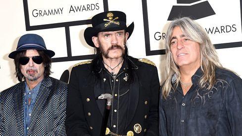 Phil Campbell, Lemmy Kilmister und Mikkey Dee (v.l.) von Motörhead bei der Verleihung der Grammy Awards 2015