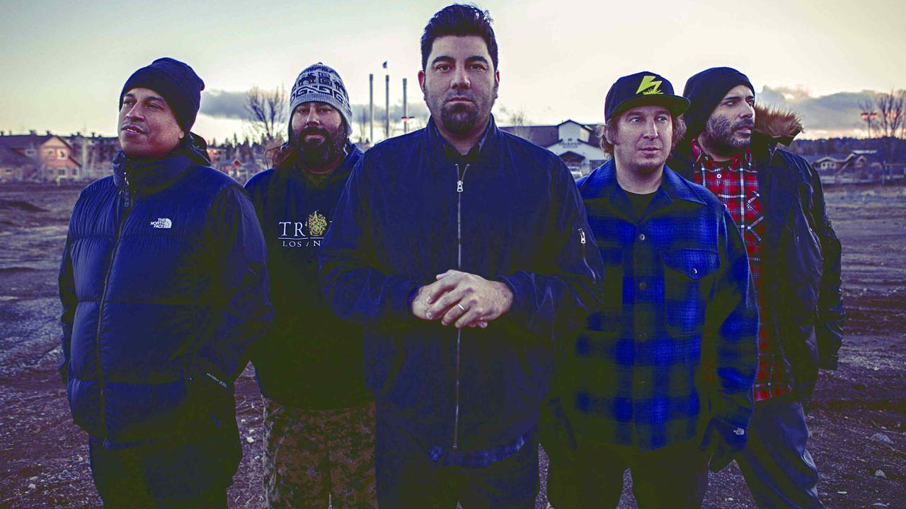 DeftonesDeftones, hier noch mit Sergio Vega (l.)