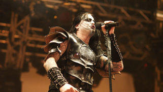 Neben Dimmu Borgir kooperierten viele andere mit Sinfonieorchestern.