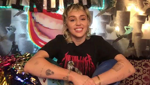 Miley Cyrus ist ein Metallica-Fan