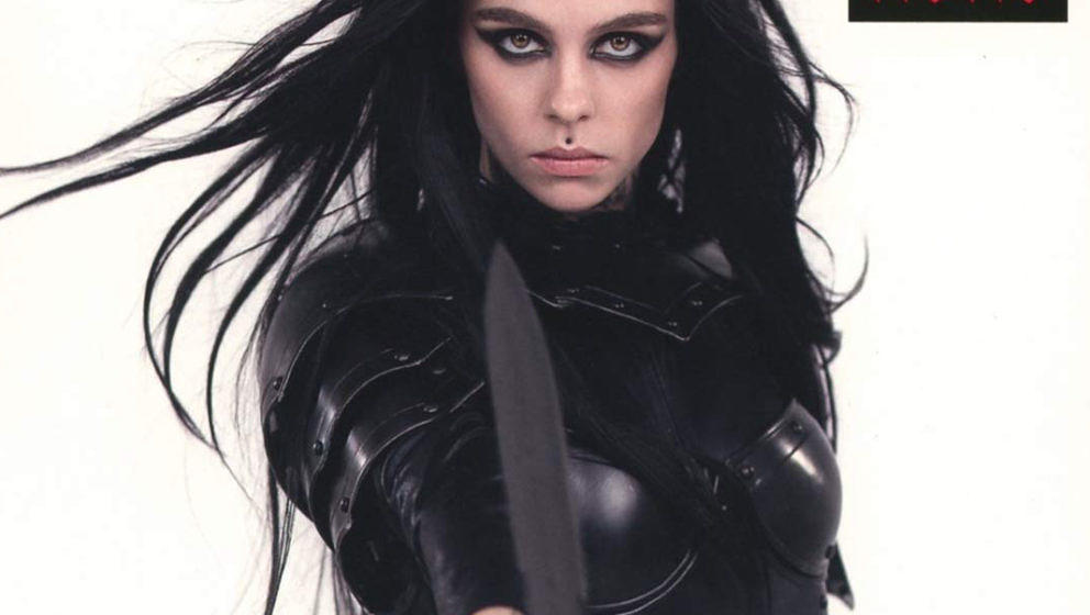 Groovenom MITTEN INS HERZ