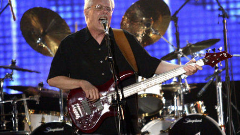 Tim Bogert von Vanilla Fudge bei "Decades Rock Live: A Tribute to the Doors" am 5. August 2005 in Atlantic City, New Jersey.