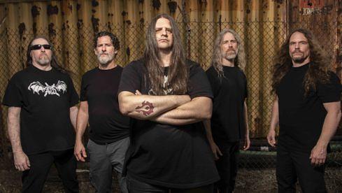 Cannibal Corpse mit Erik Rutan (r.)