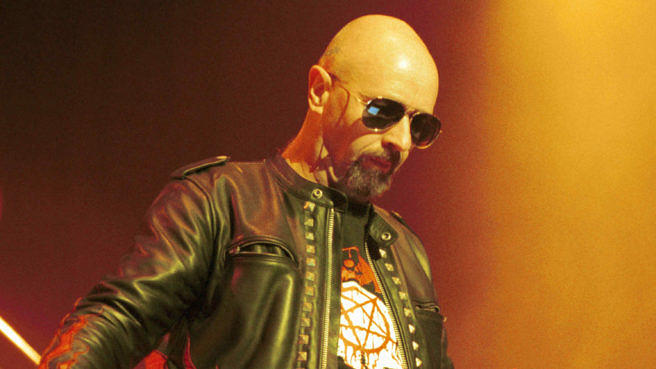 Judas Priest-Frontmann Rob Halford bei einem Konzert im Jahr 2000 in Las Vegas