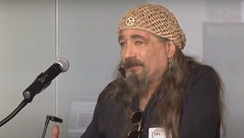 Ex-Live-Kiss-Keyboarder Gary Corbett