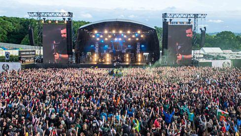 Volle Bude beim Download Pilot und den gerade auftretenden Skindred, hier am 20. Juni 2021