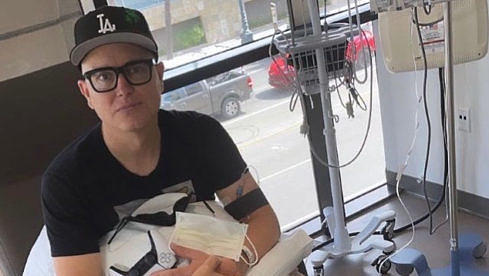 Mark Hoppus von Blink-182 im Krankenhaus