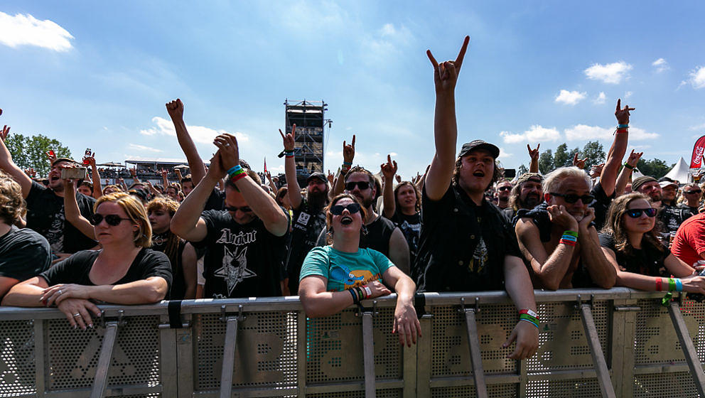 Alcatraz Festival 2021: Fans und Impressionen