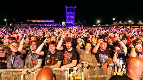 Alcatraz Festival 2021: Fans und Impressionen