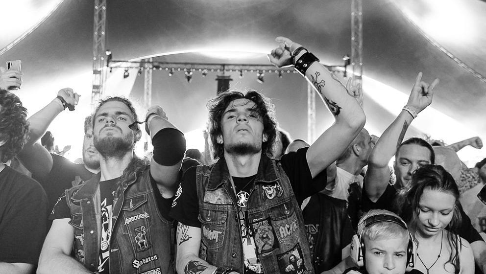 Alcatraz Festival 2021: Fans und Impressionen