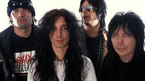 Mötley Crüe 1994: Tommy Lee, John Corabi, Nikki Sixx, Mick Mars (v.l.n.r.)