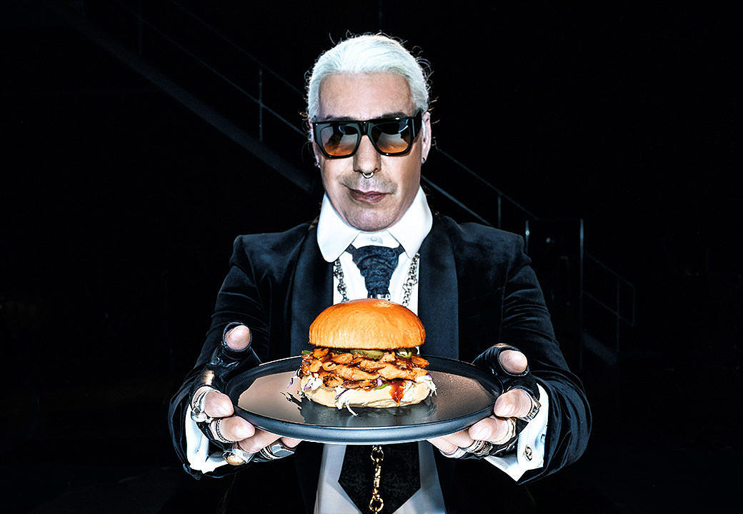 LikeMeat_Veganuary2022_Till-Lindemann-5