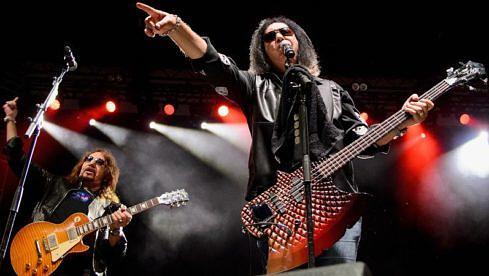 Ace Frehley (l.) und Gene Simmons beim The Children Matter Benefit Concert 2017 in St Paul, Minnesota