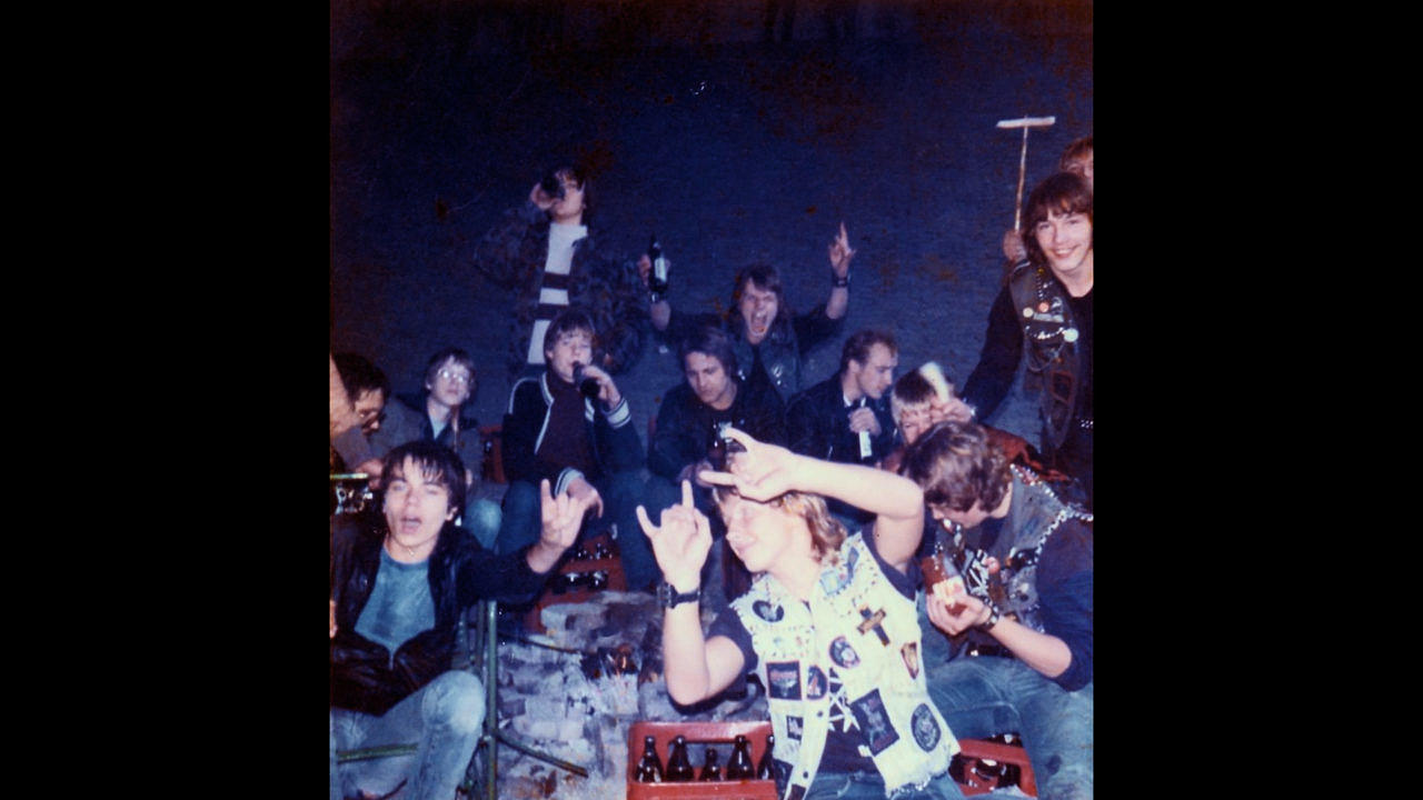 Sammelpunkt: Thrasher-Party an der Autobahnbrücke Velbert