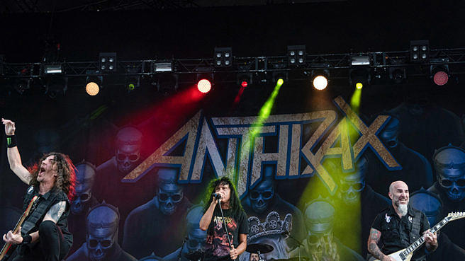 Anthrax live