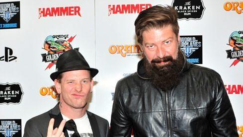 Die beiden Slipknot-Musiker Corey Taylor (l.) und Jim Root hecken offenbar etwas zusammen aus