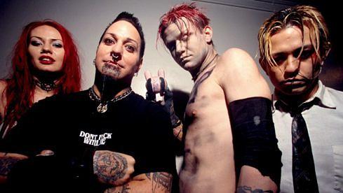 So sahen Coal Chamber im Januar 2001 aus