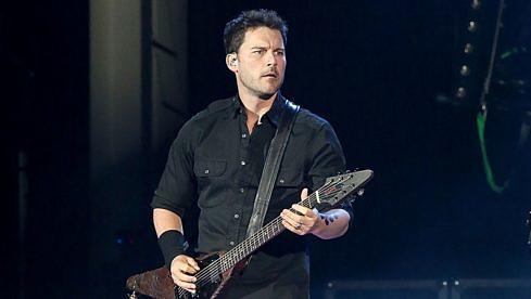 Ryan Peake mit Nickelback 2015 in Austin, Texas