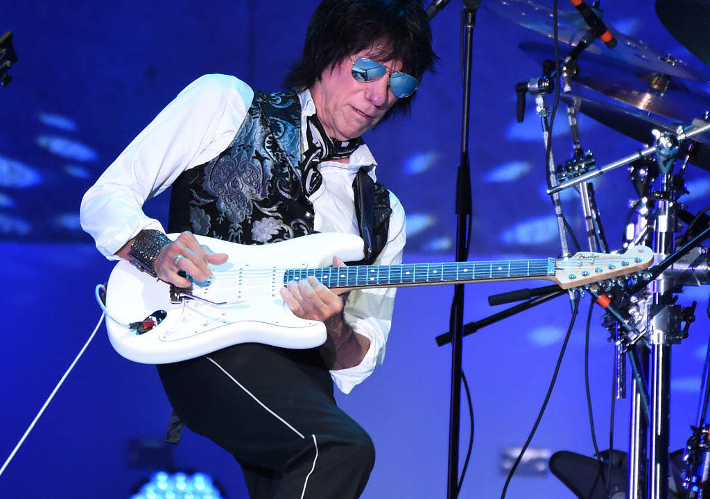 Jeff Beck auf der "Stars Align Tour" im Chastain Park Amphitheater am 22. August 2018 in Atlanta, Georgia