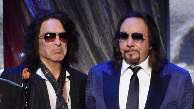 Paul Stanley und Ace Frehley bei der Aufnahme von Kiss in die Rock And Roll Hall Of Fame 2014 in New York City