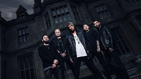 The-Raven-Age-John-McMurtrie